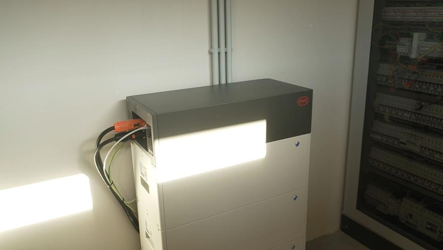 Batterie domestique en 2025: intéressante ou non? Un guide pratique